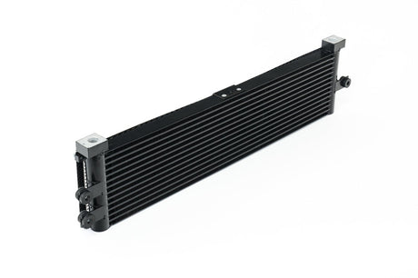CSF BMW F8X M3/M4/M2C Engine Oil Cooler w/ Rock Guard 8220
