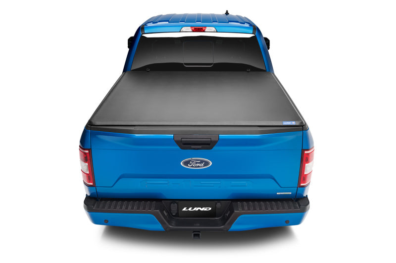 Lund 21-23 Ford F-150 (5.5ft. Bed) Hard Fold Tonneau Cover - Black 969368