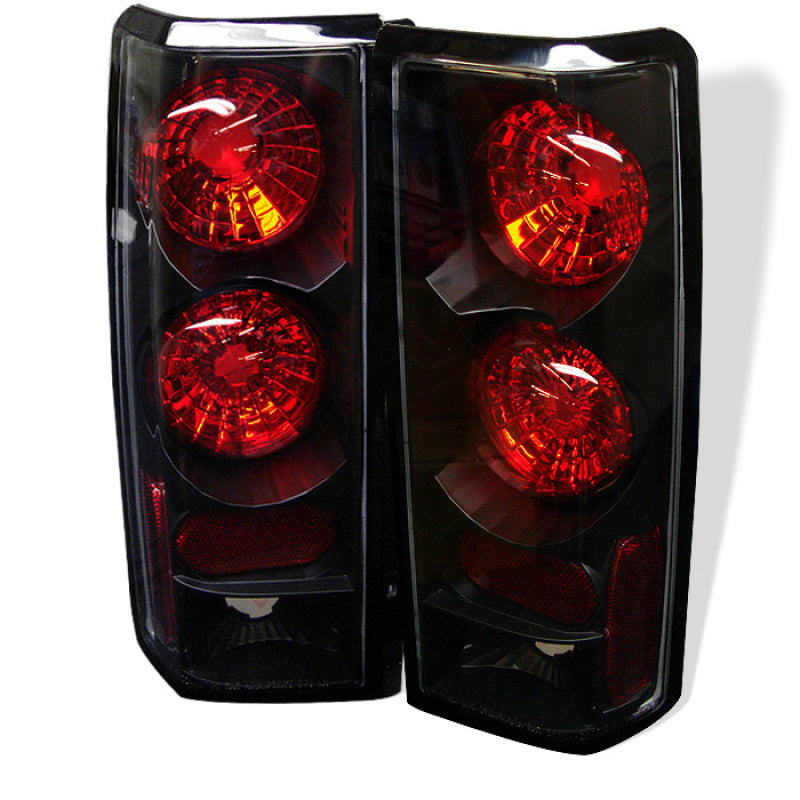 Spyder Chevy Astro/Safari 85-05 Euro Style Tail Lights Black ALT-YD-CAS85-BK 5000996