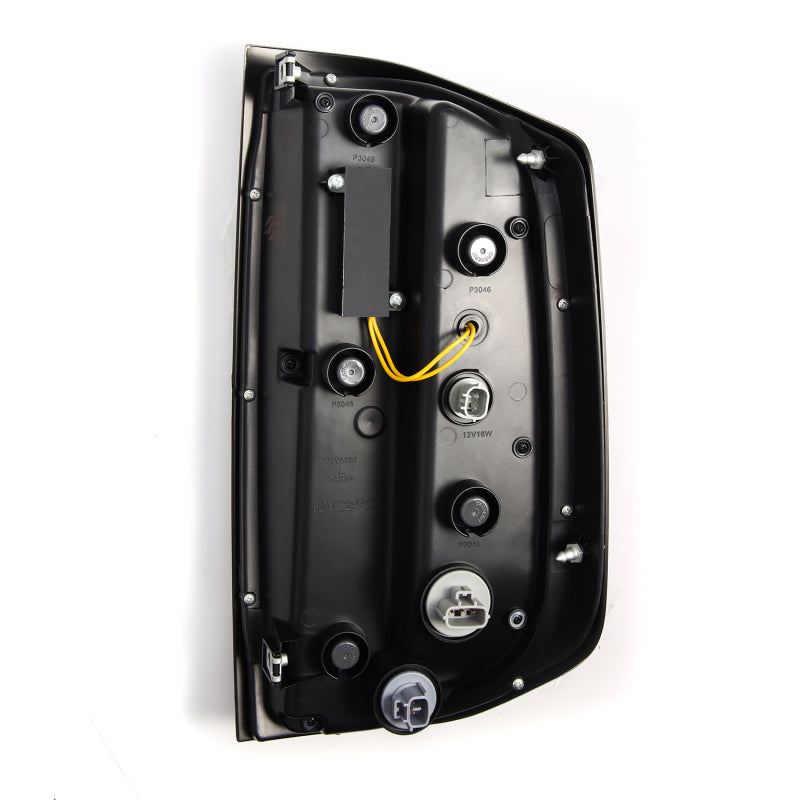 AlphaRex 14-21 Toyota Tundra LUXX LED Taillights Alpha Blk w/Activ Light/Seq Signal 672030