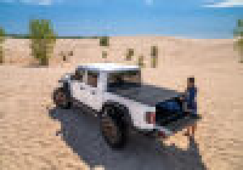 BAK 2020 Jeep Gladiator 5ft Bed BAKFlip MX4 448701