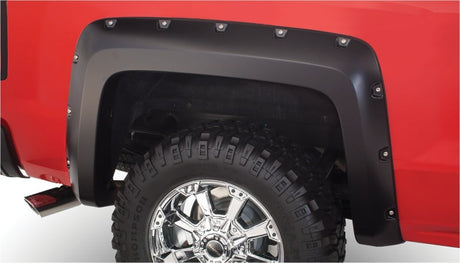 Bushwacker 14-18 Chevy Silverado 1500 Fleetside Pocket Style Flares 2pc 69.3in Bed - Black 40120-02