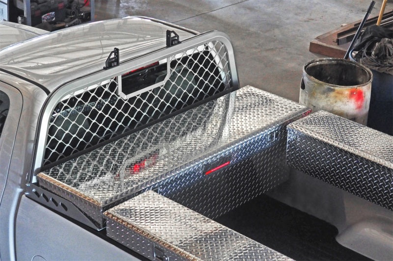 Deezee 17-23 Ford SuperDuty Cargo Management Cab Rack - Silver Mesh DZ 95072R