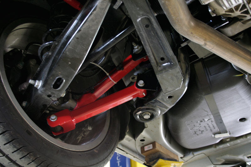 UMI Performance 08-09 Pontiac G8 10-14 Camaro Rear Suspension Kit 251520-B