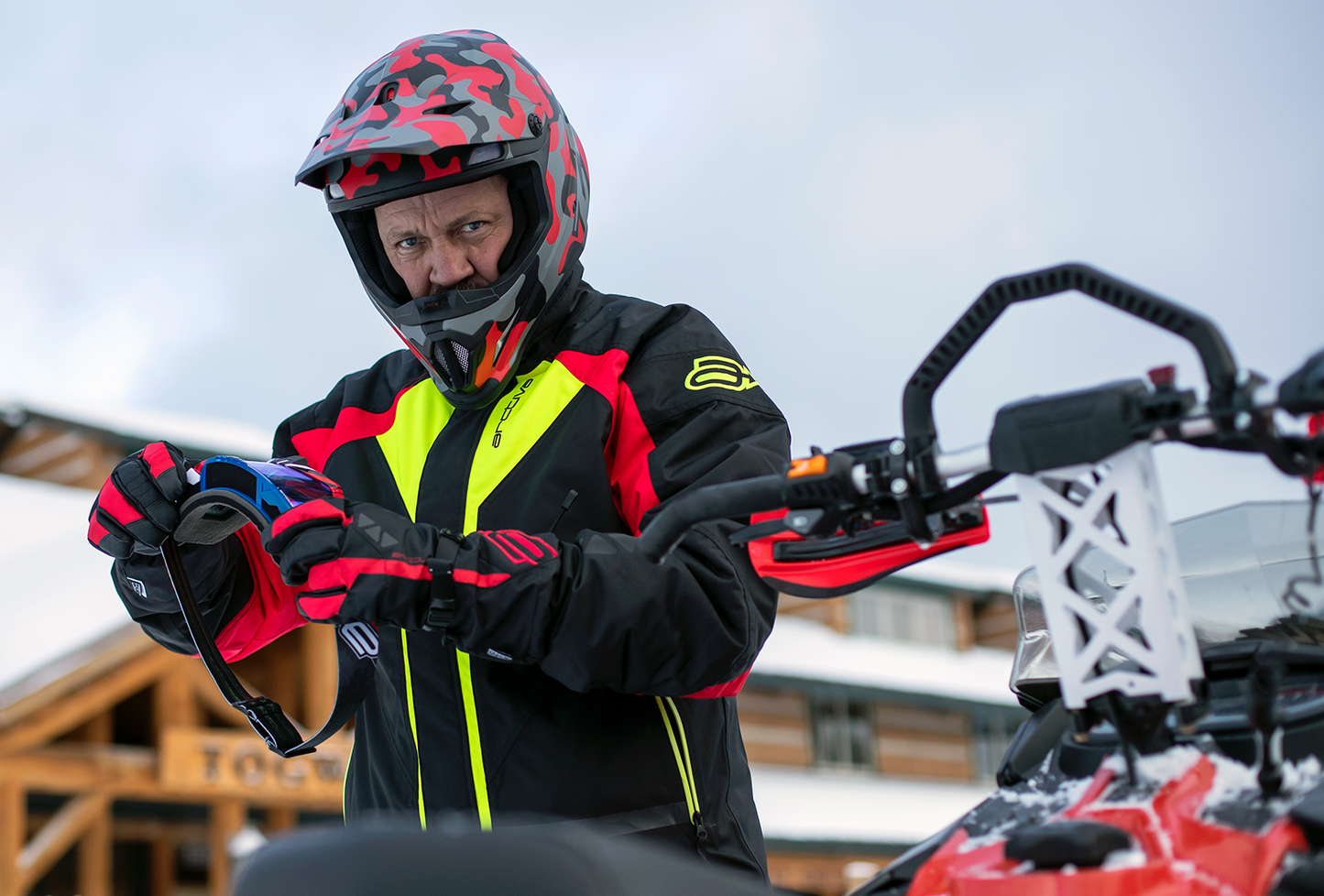 Z1R Rise Helmet - Camo - Red - Small 0110-6080