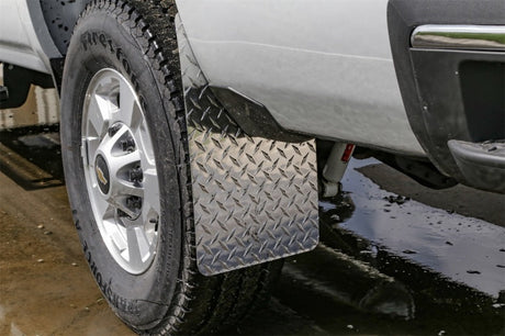 Deezee Universal Flaps Brite-Tread Universal 11x19 Notched (Blk) DZ 1808