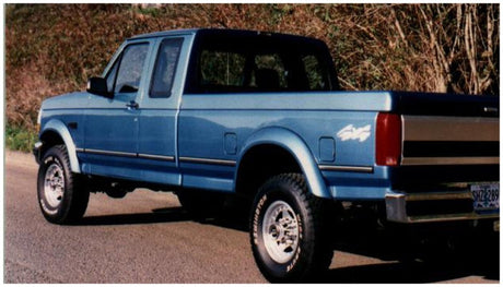 Bushwacker 92-96 Ford F-150 Styleside Extend-A-Fender Style Flares 4pc 81.0/96.0in Bed - Black 20904-11