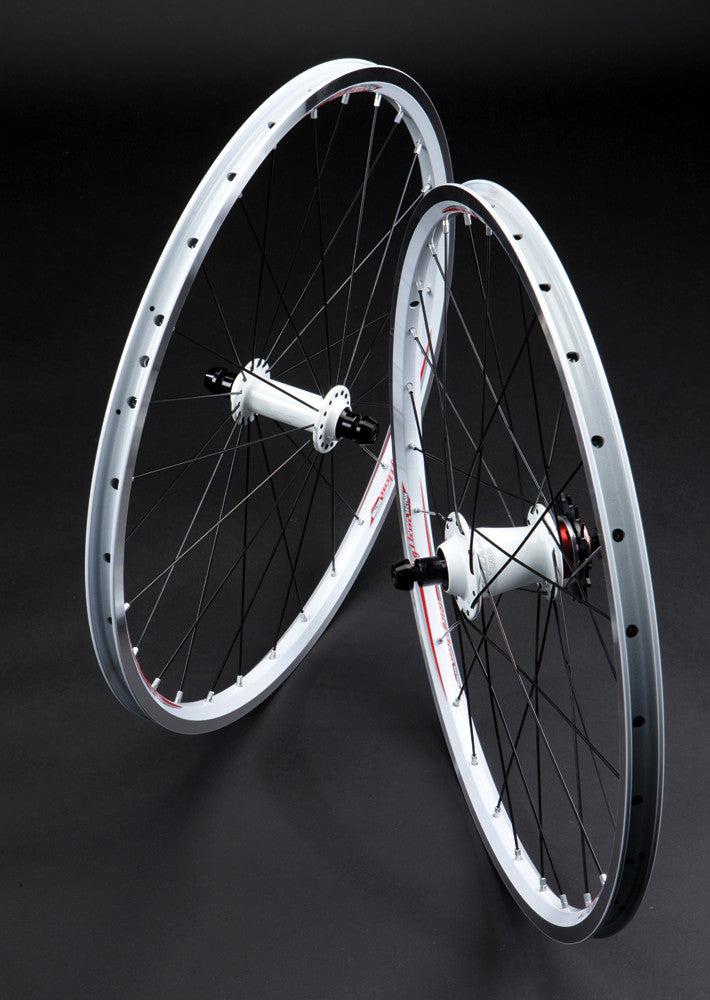 CRUPI Rhythm Expert 24x1 3/8 28h White 38265