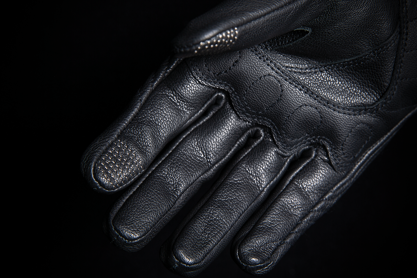 ICON Women's Pursuit Classic™ Gloves - Black - XS 3302-0793