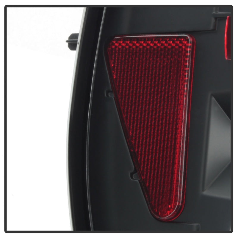 Spyder Chevy Colorado 04-13/GMC Canyon 04-13 Euro Style Tail Lights Black ALT-YD-CCO04-BK 5001412