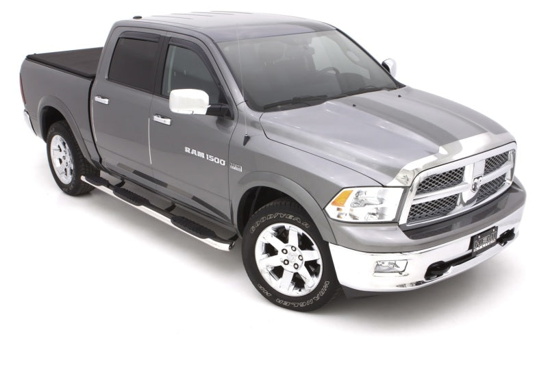 Lund 09-17 Dodge Ram 1500 Crew Cab (5.5ft. Bed) 5in. Oval WTW SS Nerf Bars - Polished 24497043