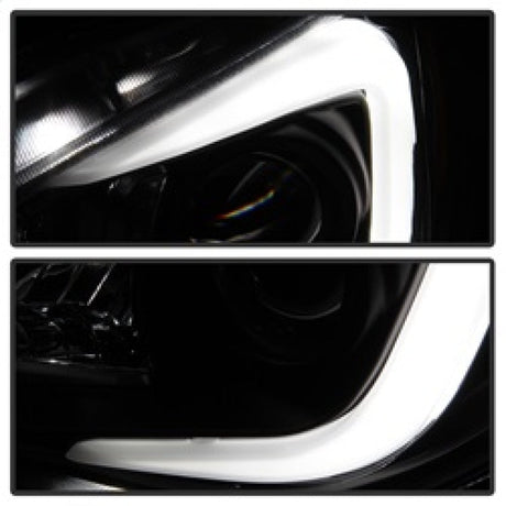 Spyder Subaru WRX 2006-2007 Projector Headlights - Halogen Only - Black PRO-YD-SWRX06-LBDRL-BK 5083920