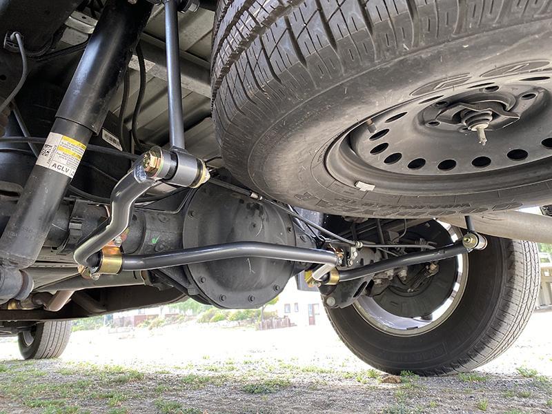 Progress Tech LT 14-18 Chevy Silv 1500 / GMC Sierra 1500 Rear Sway Bar 1.125in dia. (28.5mm) 22.0472.100