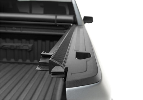 Truxedo 19-20 GMC Sierra & Chevrolet Silverado 1500 (New Body) 5ft 8in Lo Pro Bed Cover 572401