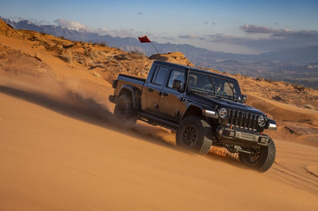 Fox 18+ Jeep JL 2.0 Factory Race Series 8.1in ATS Stabilizer 23.2in Ext Through-Shaft Axle Mount 983-02-148