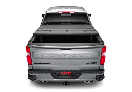 Extang 2023 Chevy/GMC Canyon/Colorado (5ft. 2in. Bed) Solid Fold ALX 88352