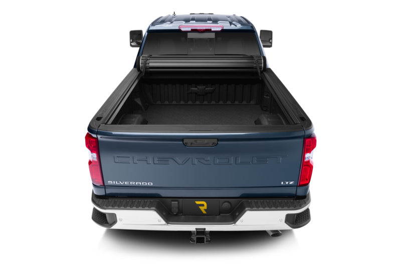 Truxedo 2020 GMC Sierra & Chevrolet Silverado 2500HD & 3500HD 6ft 9in Sentry Bed Cover 1573301