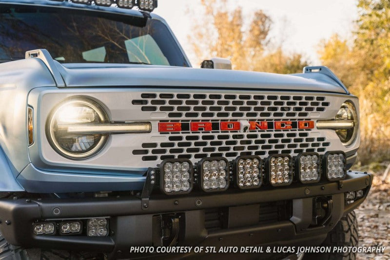 Diode Dynamics Bronco SS5 6-Pod CrossLink Grille Lightbar Kit Sport - White Combo DD7235