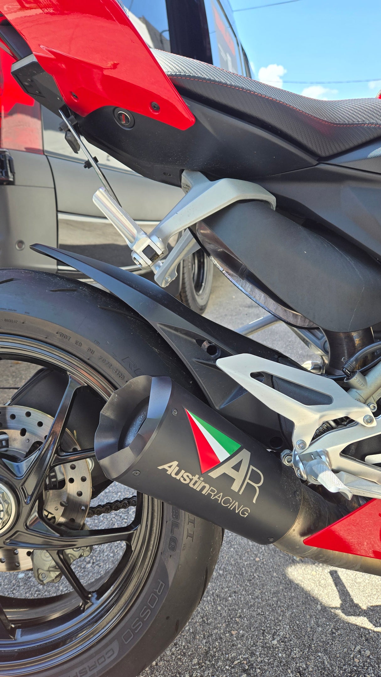 Austin Racing  V3 Slip On 2020 - 2024 PANIGALE V2 DE-CAT RACE EXHAUST SYSTEM  AUR4-V3
