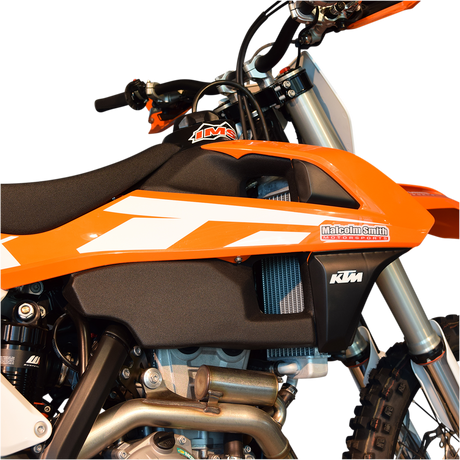 IMS PRODUCTS INC. Tanque de gasolina - Negro - KTM - 4.5 galones 113340-BK1 