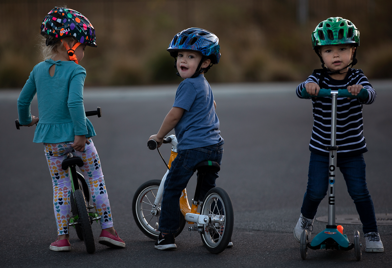 KALI Child Chakra Lighted Helmet - Jungle - Gloss Blue - Small 221022225