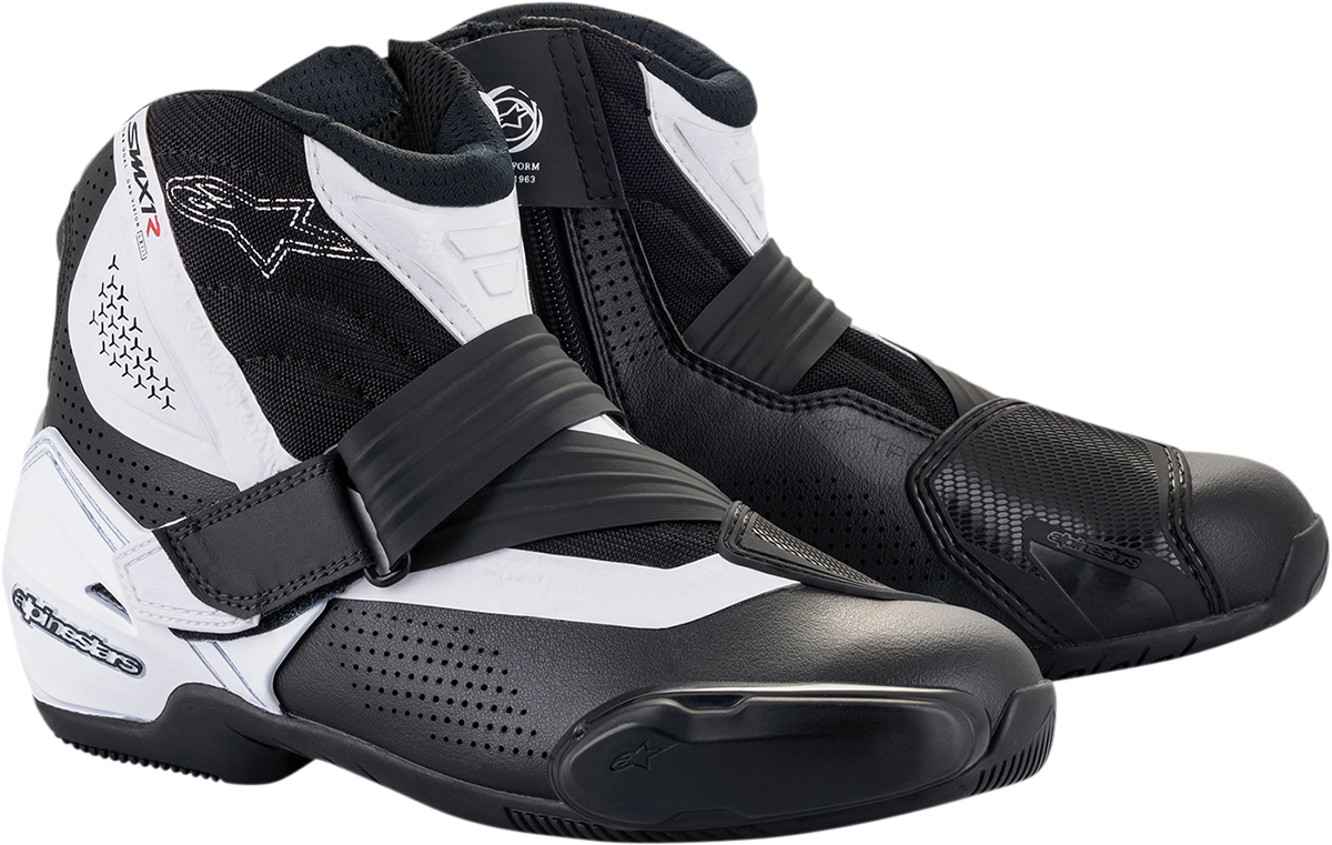 Botas ALPINESTARS SMX1-R V2 - Negro/Blanco - US 9 / EU 43 2224021-12-43 